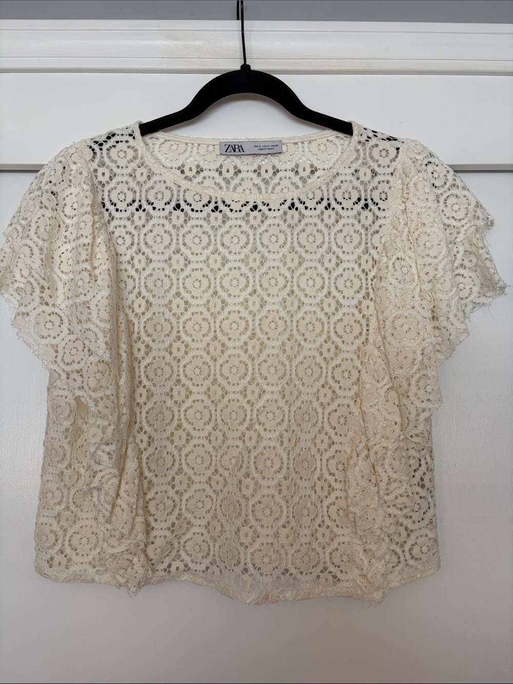 Zara Cream Crochet Lace Flutter Sleeve Top